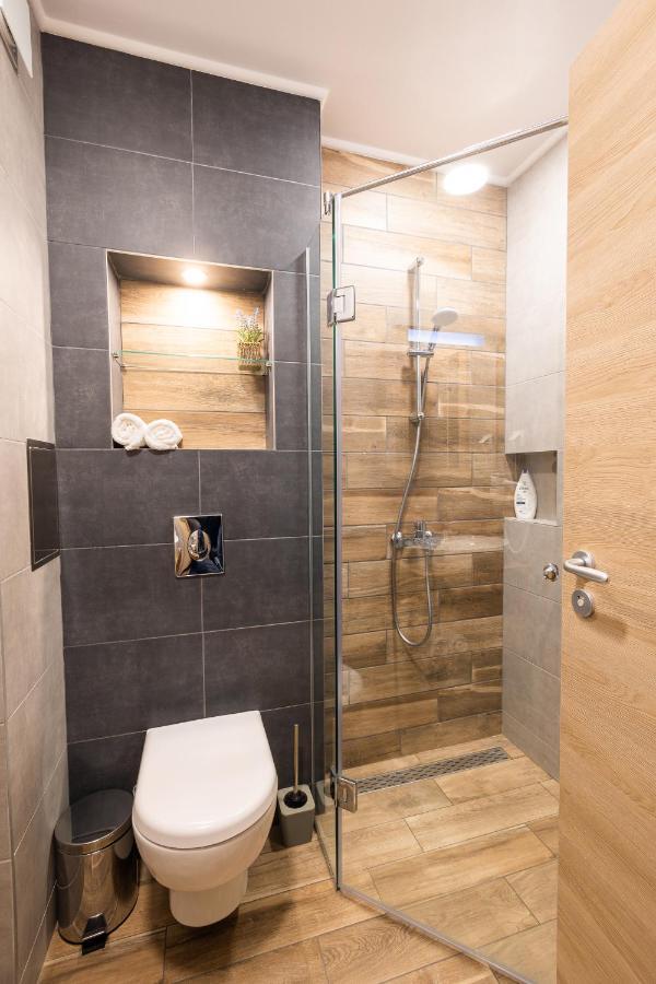 Elinor Apartments - C29 Saints Constantine and Helena Bagian luar foto